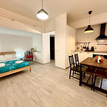 Daire Life In Roma Monteverde, Romantic Stay For 2 *